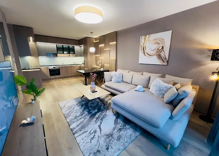Karzo Property Lu 206 Free Garage